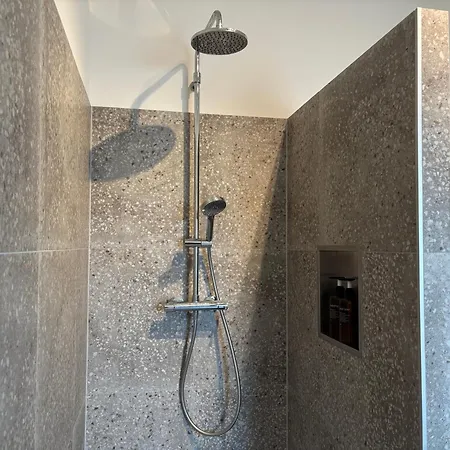 Apartament Prachtig En Ruim In Centrum